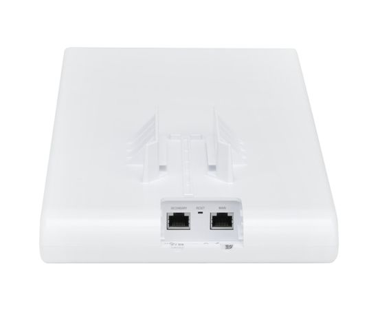  Точка доступа Ubiquiti UAP-AC-M-PRO-EU белый 